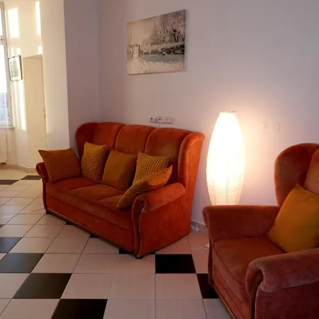Spacious Apartment Below Spilberk Castle 布尔诺 外观 照片
